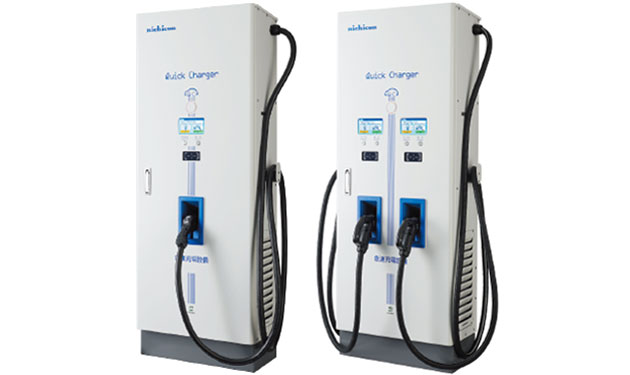 EV・PHV用急速充電器販売  50kW機と100kW機