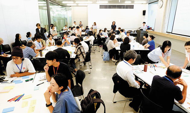 岐路に立つ脱炭素先行地域 中間支援の整備が進む