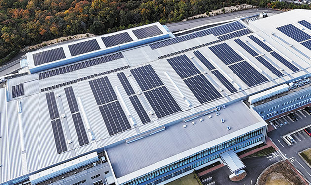 踊り場のオンサイト太陽光 制約克服の1年に