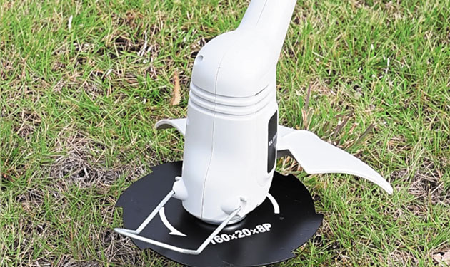 充電式の草刈り機発売